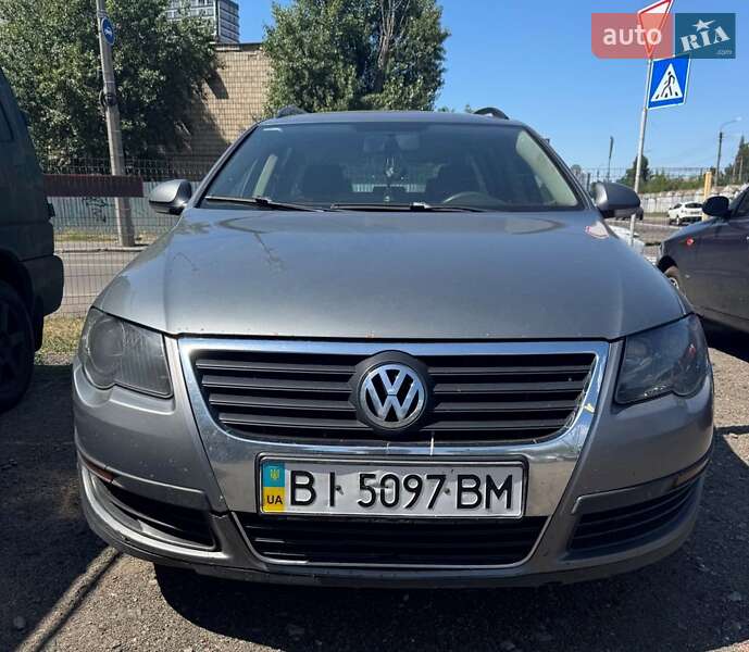 Универсал Volkswagen Passat 2007 в Киеве