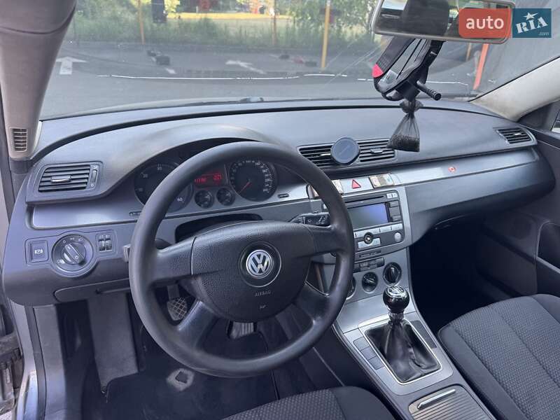 Универсал Volkswagen Passat 2007 в Киеве