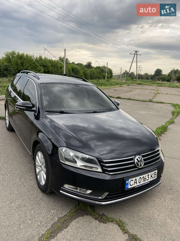 Универсал Volkswagen Passat 2012 в Черкассах