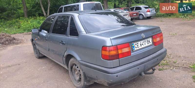 Седан Volkswagen Passat 1994 в Подільську