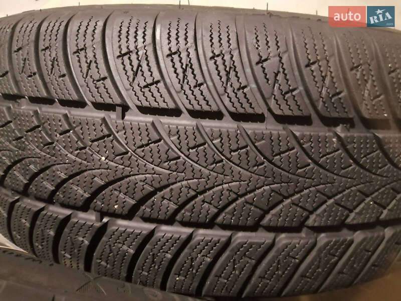 Універсал Volkswagen Passat 2011 в Самборі