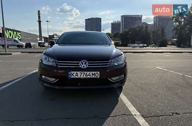 Седан Volkswagen Passat 2013 в Києві