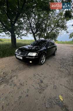 Седан Volkswagen Passat 2004 в Вінниці