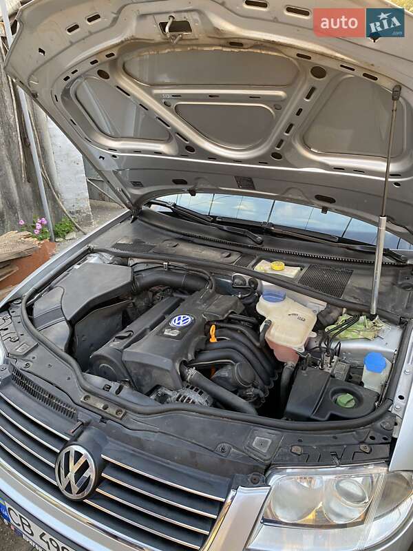 Седан Volkswagen Passat 2003 в Соснице