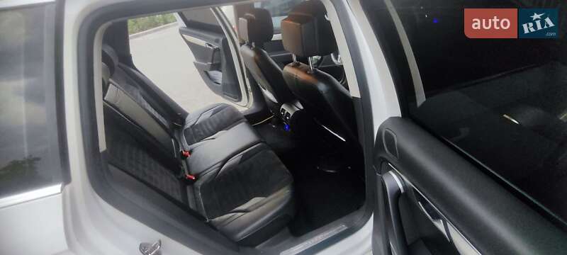 Универсал Volkswagen Passat 2011 в Изюме