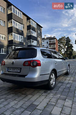 Універсал Volkswagen Passat 2006 в 