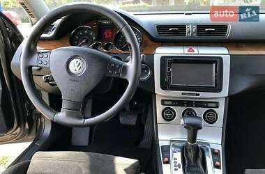 Седан Volkswagen Passat 2007 в 
