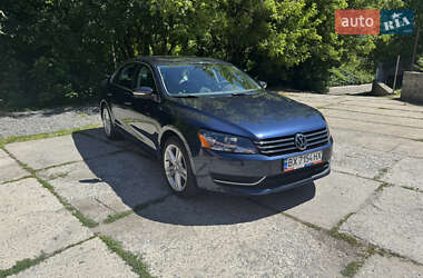 Седан Volkswagen Passat 2013 в Шепетовке