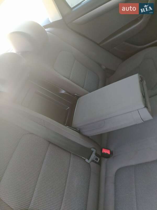 Универсал Volkswagen Passat 2012 в Стрые