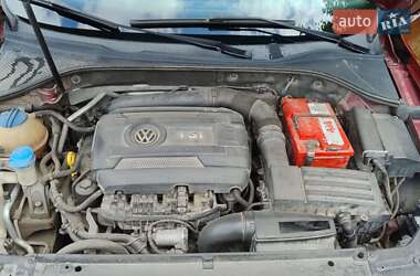 Седан Volkswagen Passat 2014 в 