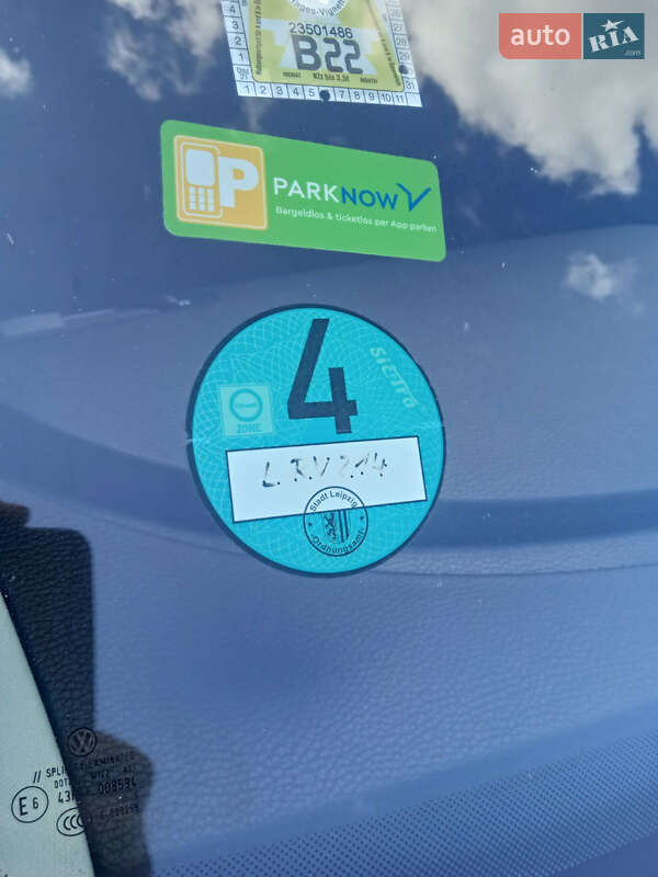 Універсал Volkswagen Passat 2009 в Рівному