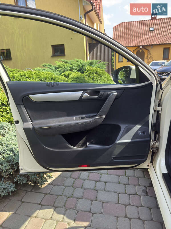 Универсал Volkswagen Passat 2014 в Самборе фото 14 Универсал Volkswagen Passat 2014 в Самборе