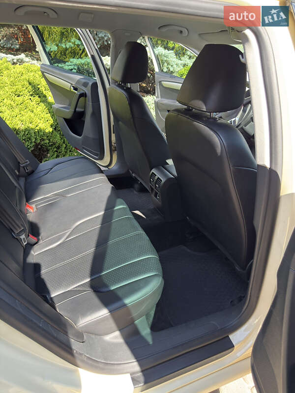 Универсал Volkswagen Passat 2014 в Самборе фото 20 Универсал Volkswagen Passat 2014 в Самборе