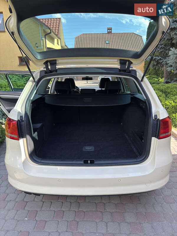 Универсал Volkswagen Passat 2014 в Самборе фото 24 Универсал Volkswagen Passat 2014 в Самборе