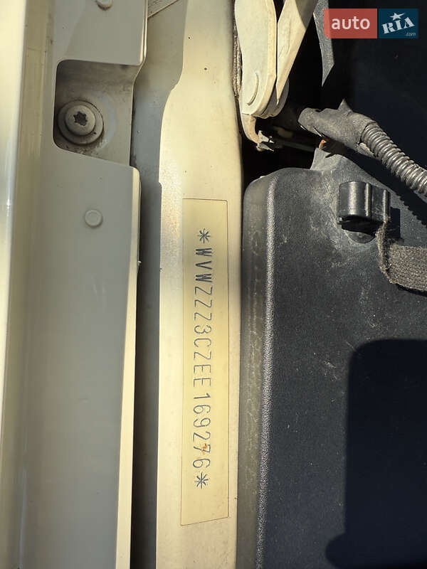 Универсал Volkswagen Passat 2014 в Самборе фото 36 Универсал Volkswagen Passat 2014 в Самборе