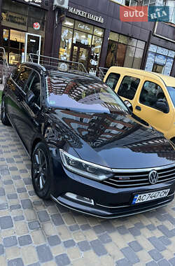 Универсал Volkswagen Passat 2015 в Львове