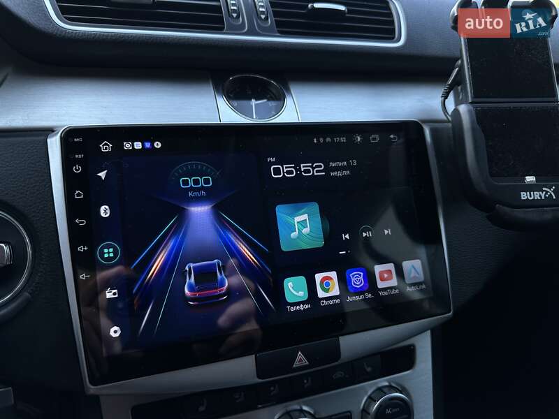 Універсал Volkswagen Passat 2013 в Івано-Франківську