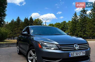 Volkswagen Passat 2013 Volkswagen Passat 2013