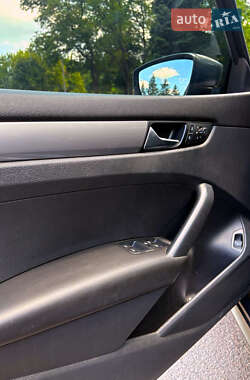 Седан Volkswagen Passat 2013 в 