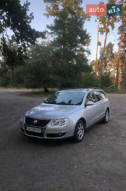 Универсал Volkswagen Passat 2010 в Черкассах