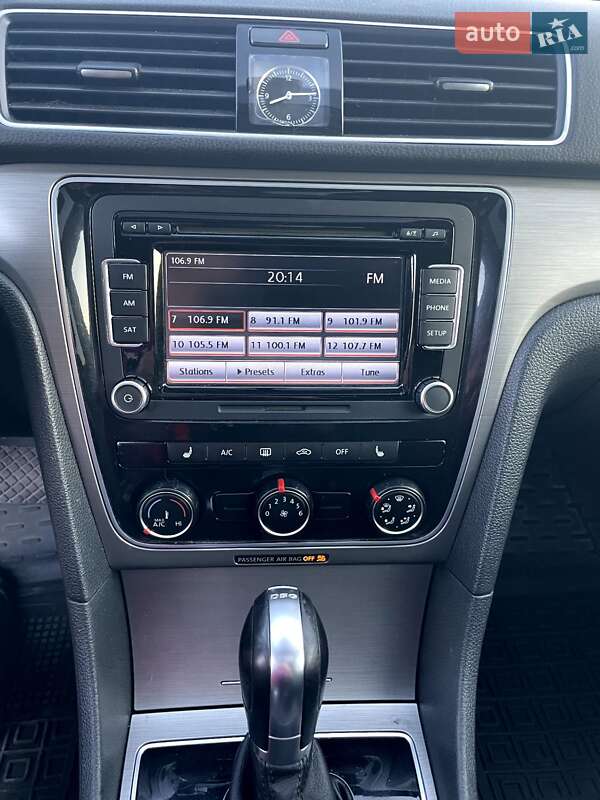 Седан Volkswagen Passat 2014 в Кривом Роге