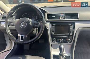 Седан Volkswagen Passat 2013 в 