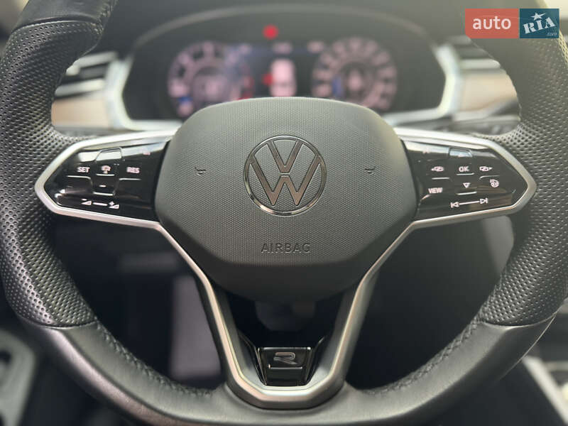 Седан Volkswagen Passat 2018 в Харькове