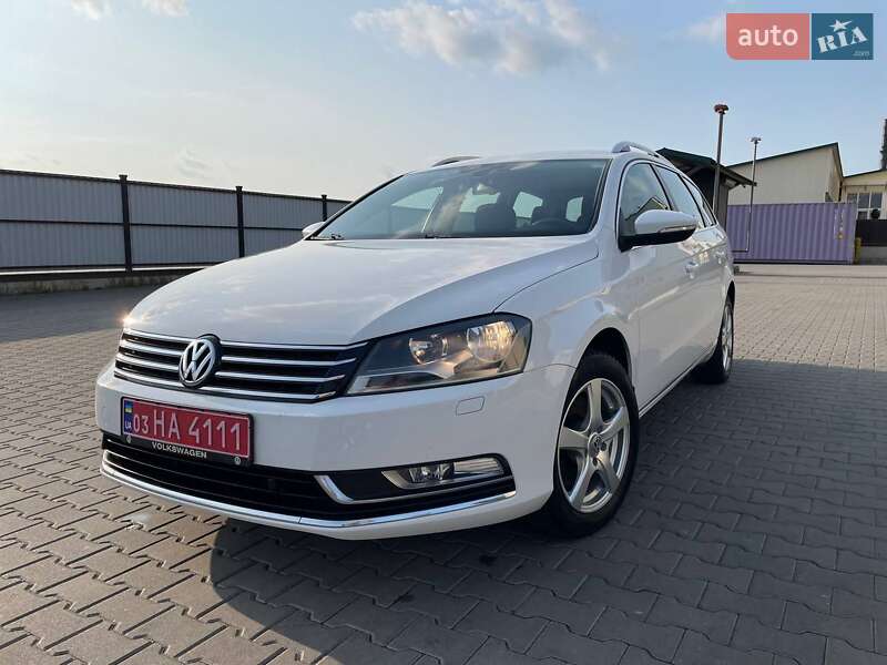 Универсал Volkswagen Passat 2011 в Луцке