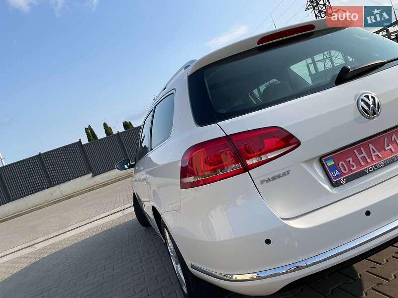 Универсал Volkswagen Passat 2011 в Луцке