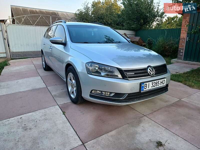 Универсал Volkswagen Passat 2013 в Полтаве