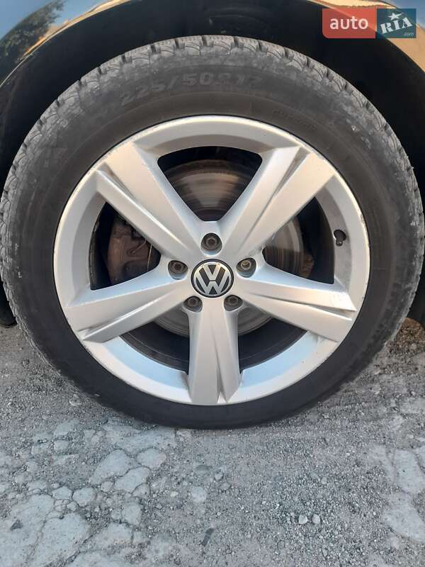 Универсал Volkswagen Passat 2006 в Запорожье