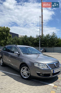 Универсал Volkswagen Passat 2006 в Луцке
