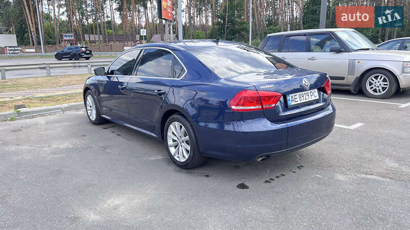 Седан Volkswagen Passat 2015 в Киеве