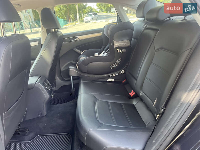 Седан Volkswagen Passat 2018 в Подольске