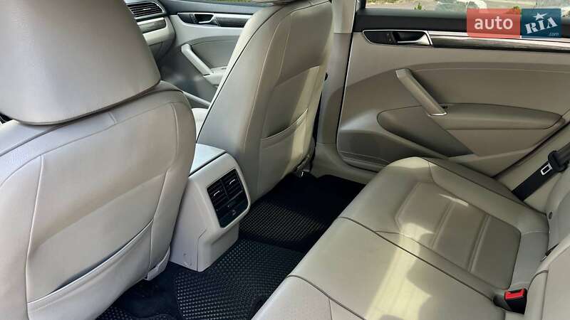 Седан Volkswagen Passat 2016 в Львове фото 33 Седан Volkswagen Passat 2016 в Львове