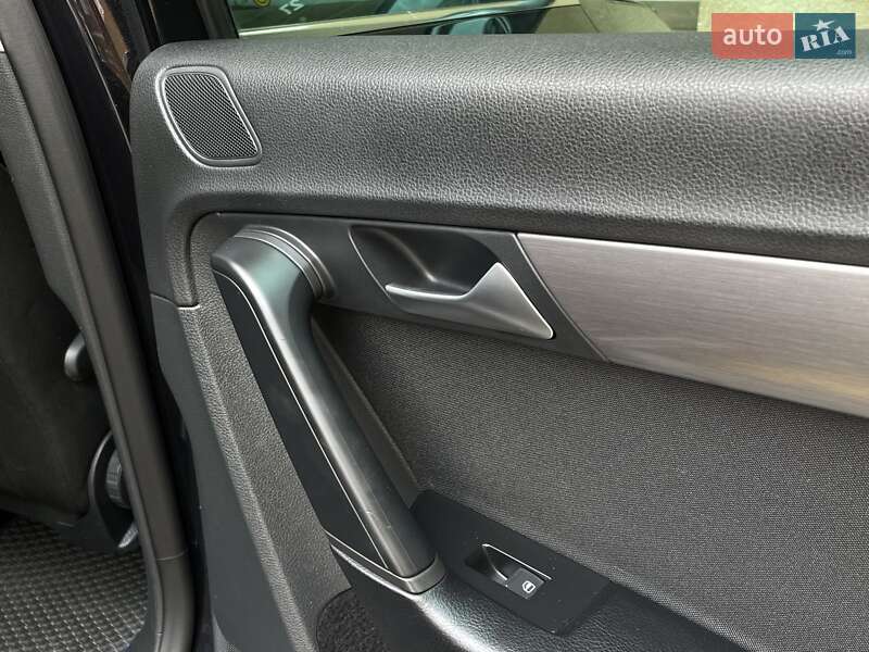 Универсал Volkswagen Passat 2014 в Виннице