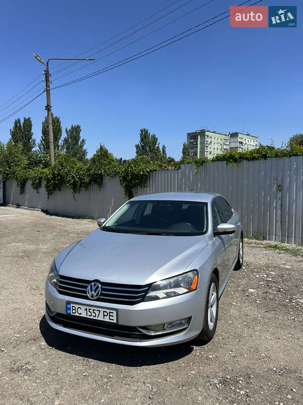 Volkswagen Passat 2012