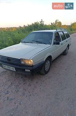 Універсал Volkswagen Passat 1986 в Теребовлі