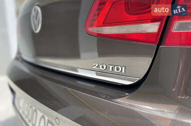 Седан Volkswagen Passat 2012 в 