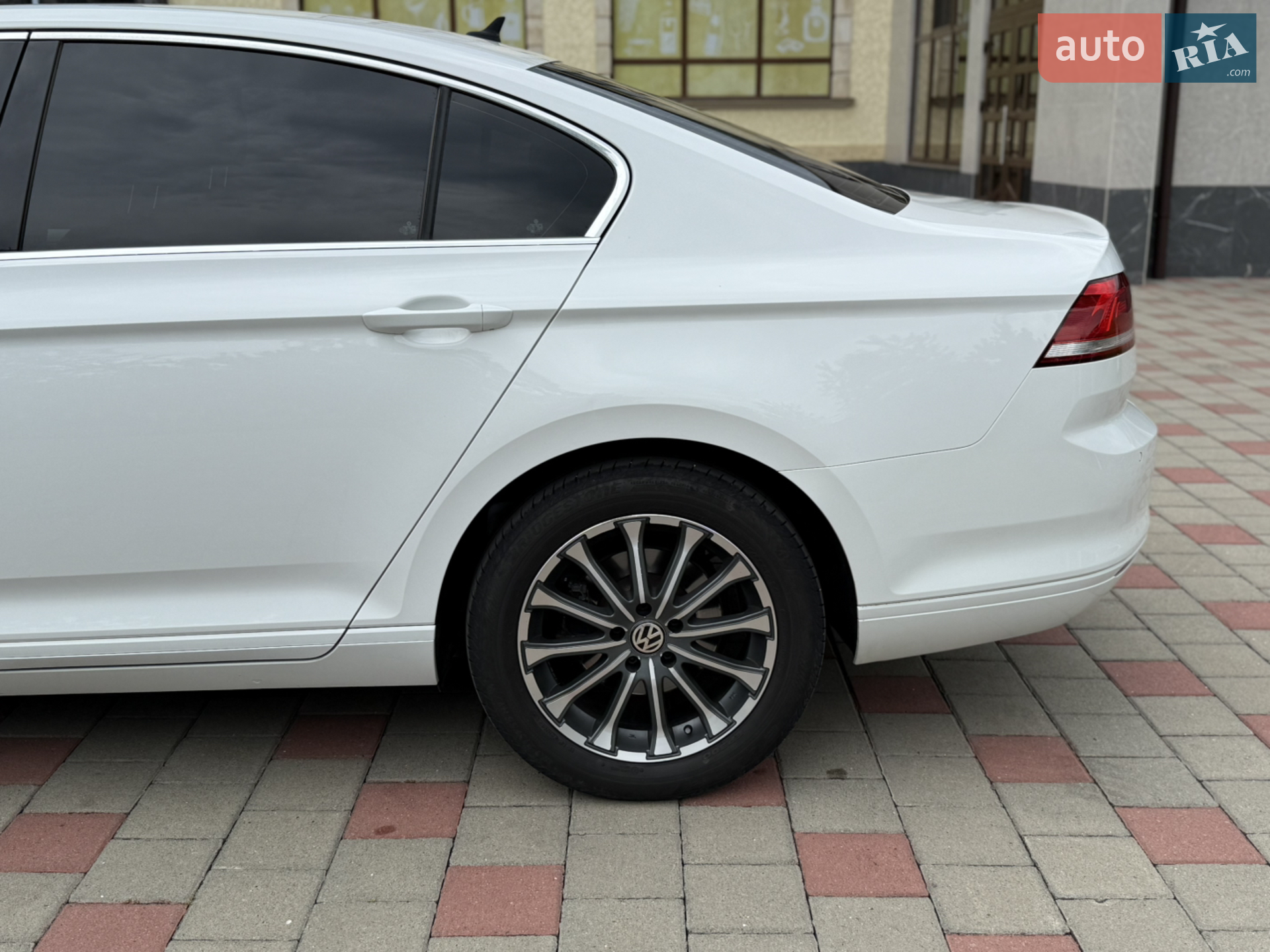 2015 Volkswagen Passat - мініатюра 24