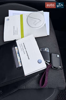 Седан Volkswagen Passat 2015 в Иршаве