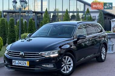 Универсал Volkswagen Passat 2020 в Стрые