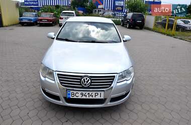 Седан Volkswagen Passat 2005 в 