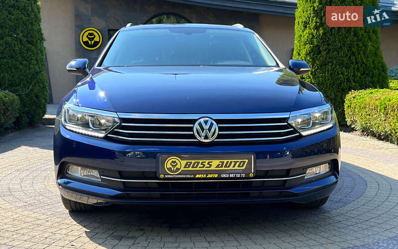 Универсал Volkswagen Passat 2017 в Львове