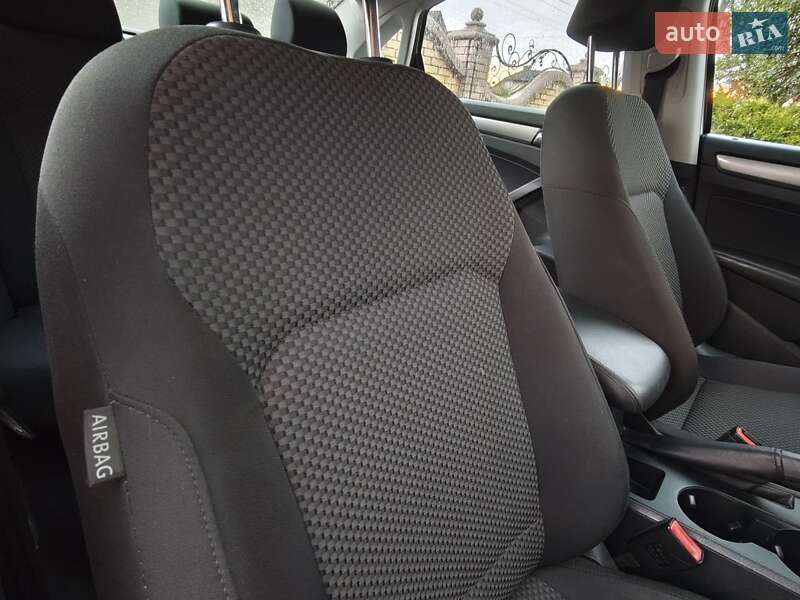 Седан Volkswagen Passat 2012 в Сторожинце