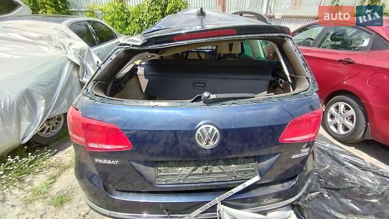 Універсал Volkswagen Passat 2013 в Черкасах