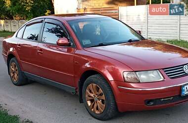 Седан Volkswagen Passat 1998 в 