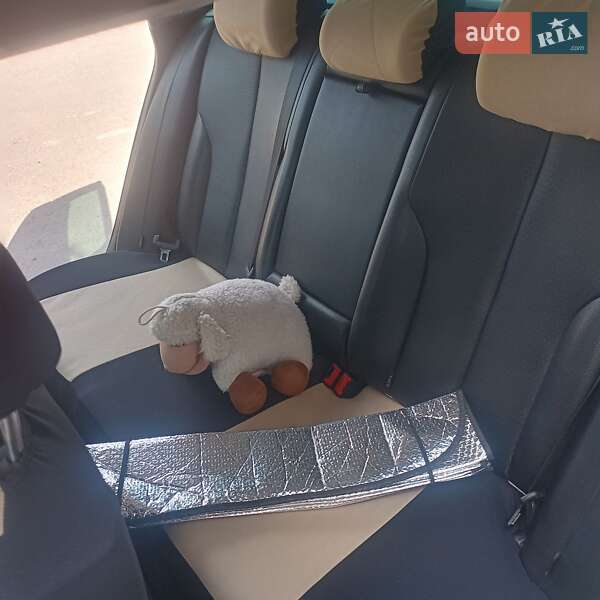 Универсал Volkswagen Passat 2008 в Киеве фото 8 Универсал Volkswagen Passat 2008 в Киеве