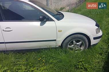 Универсал Volkswagen Passat 1999 в Тернополе