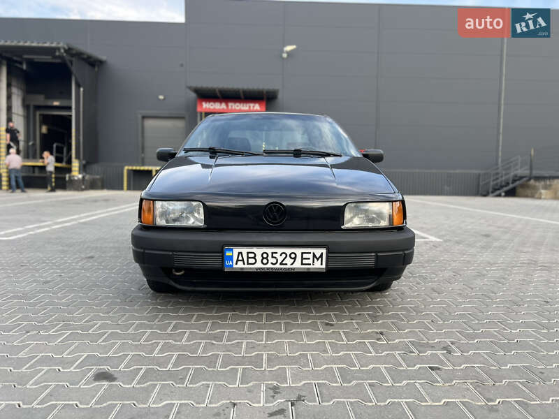 Volkswagen Passat 1992